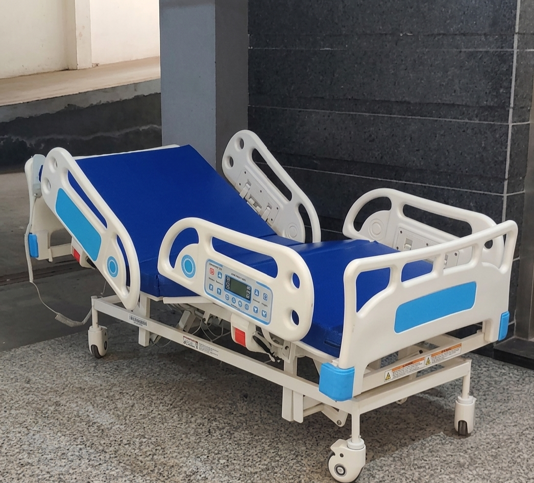 NEW FIVE FUNCTION ELECTRIC ICU BED